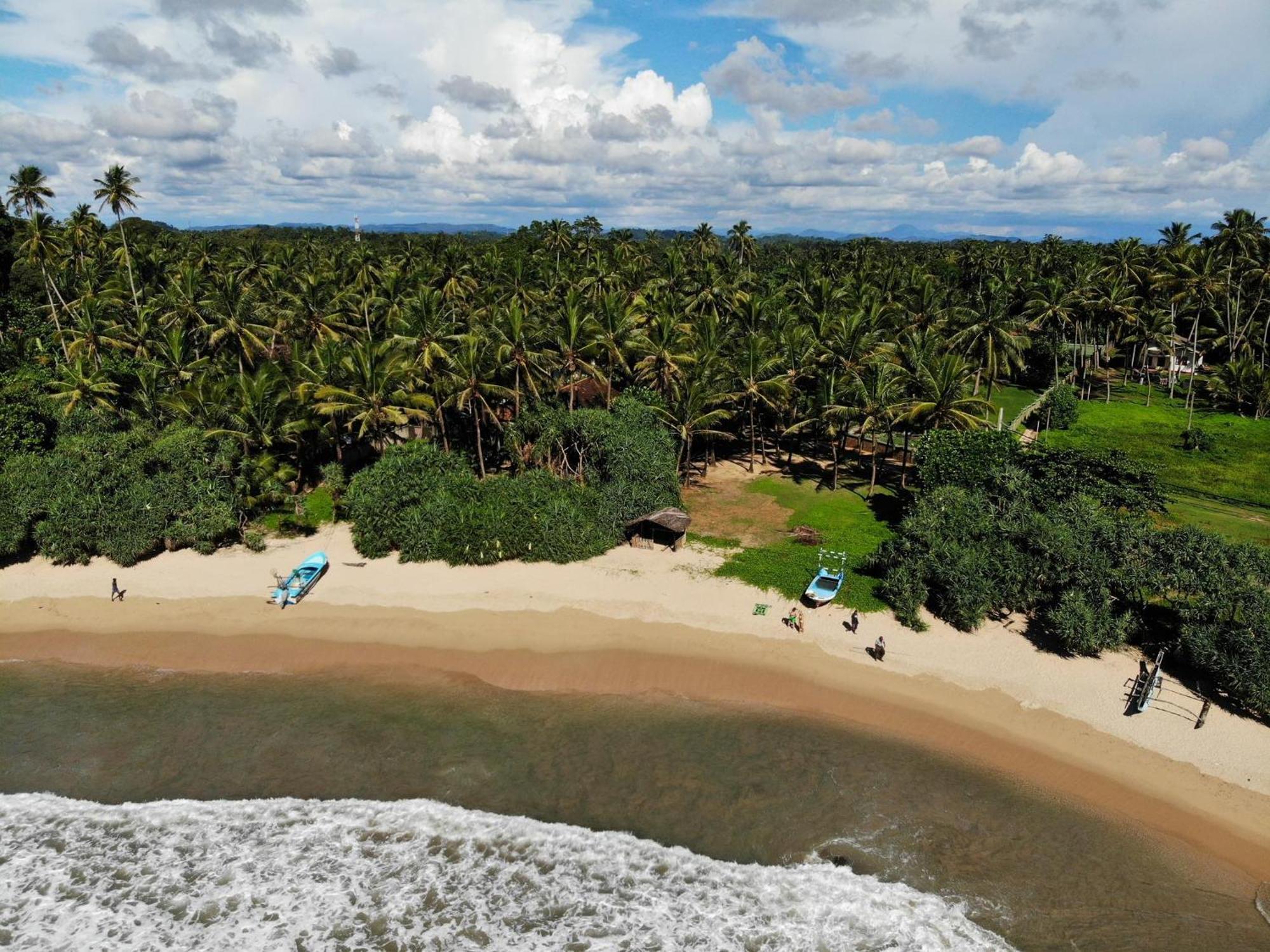 Dinuli Home Stay Ahungalla Buitenkant foto