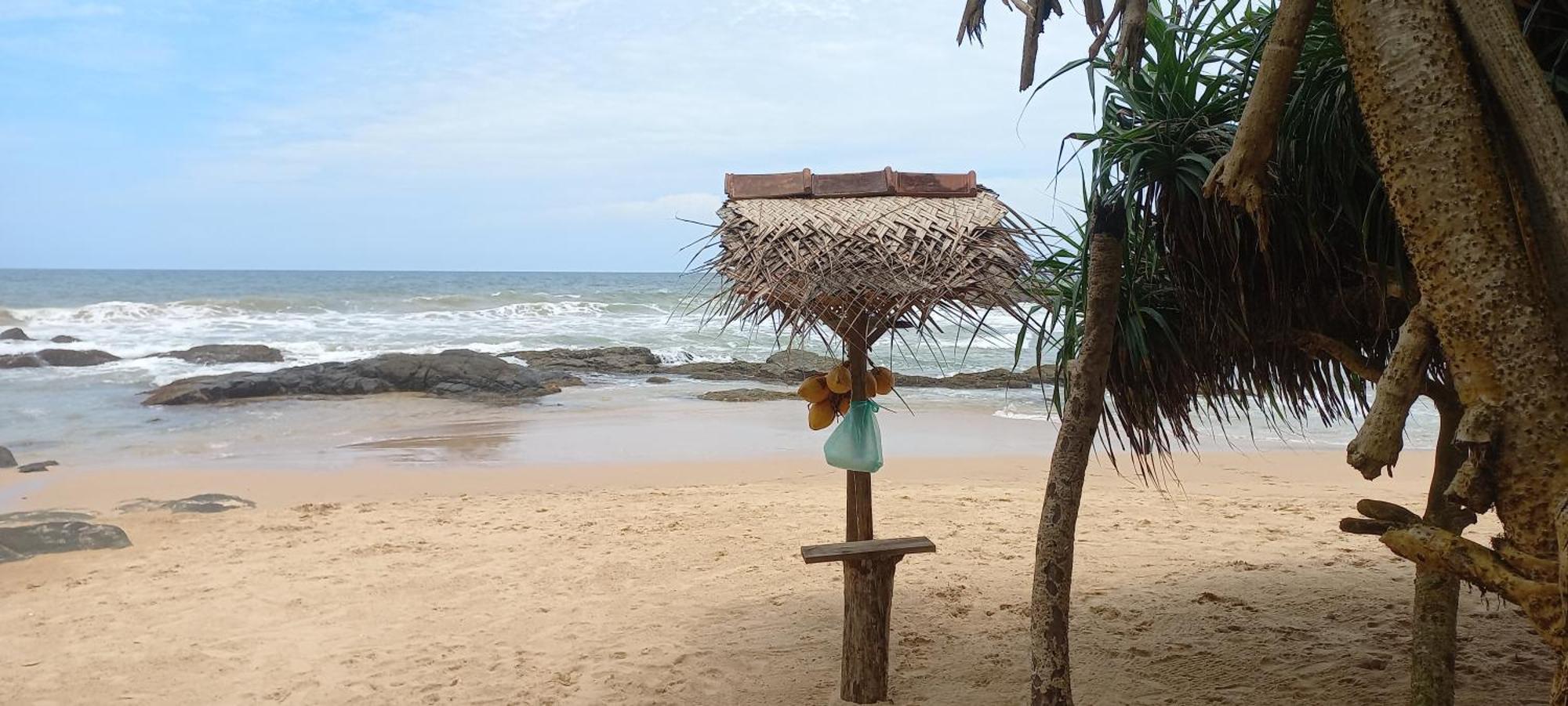 Dinuli Home Stay Ahungalla Buitenkant foto