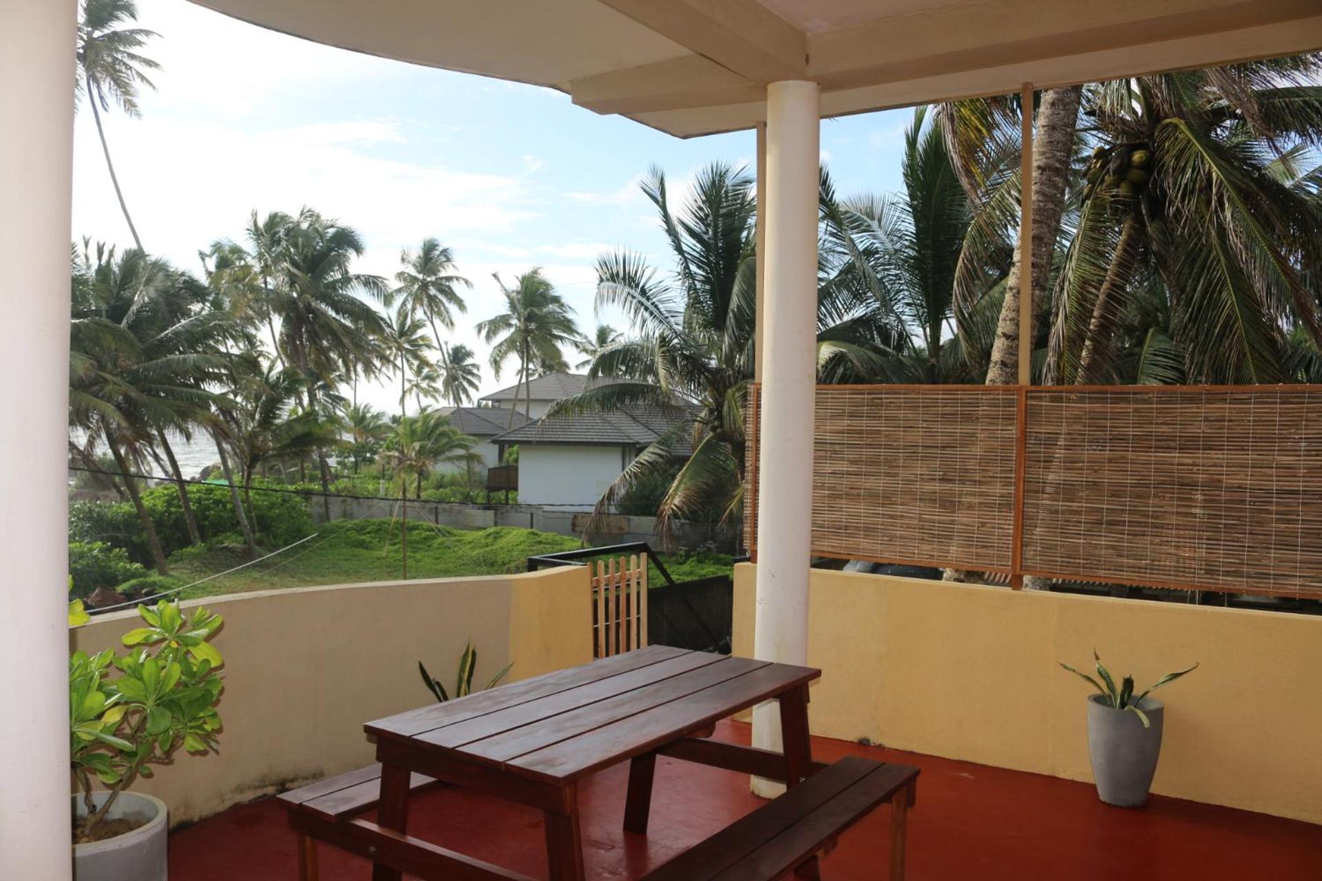 Dinuli Home Stay Ahungalla Buitenkant foto